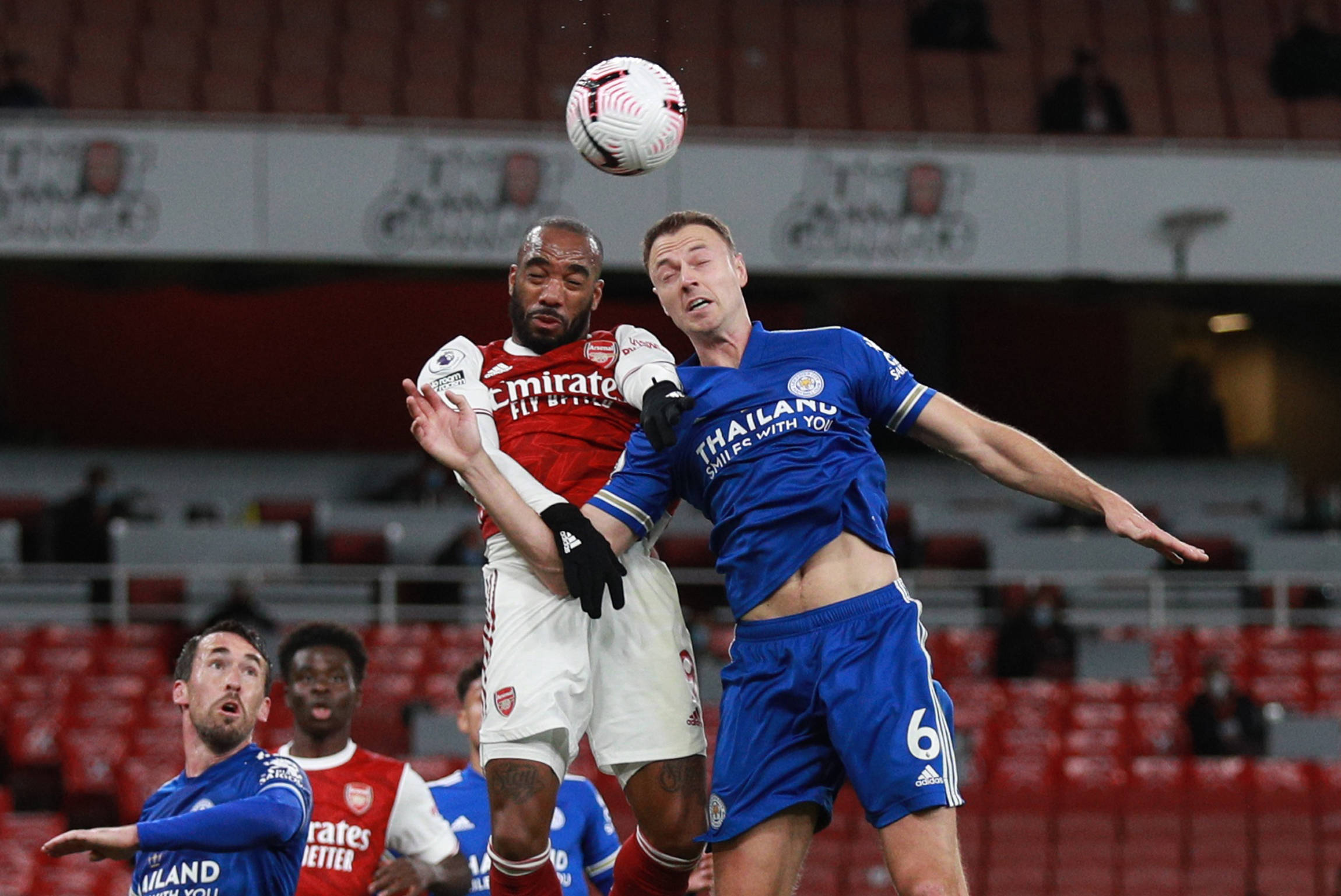 员的出现证 员的出现证